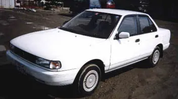nissan_sunny_7998.jpg